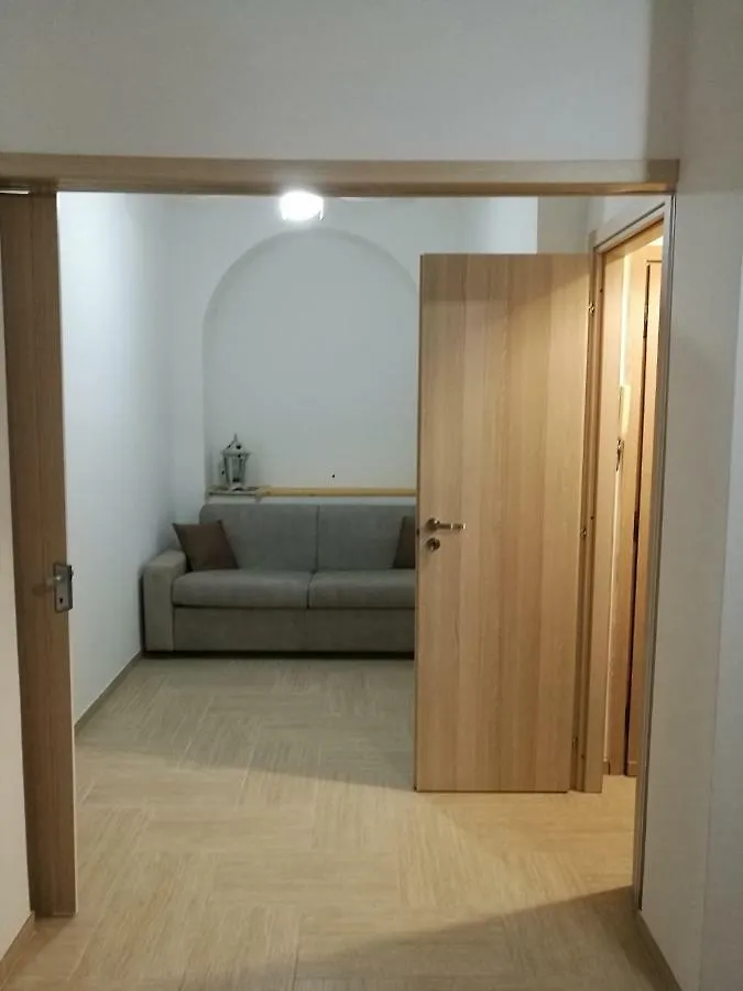 Alloggio Turistico Le Fioriere Hotel Rome Apartment